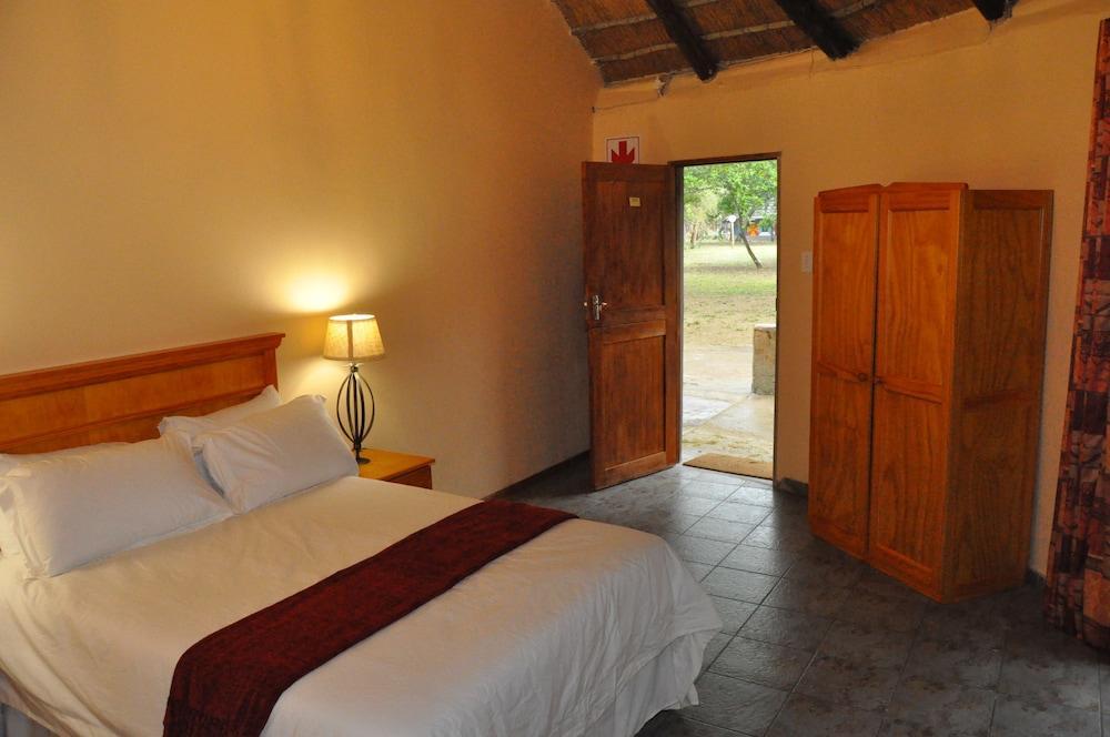 שלושלואי Gooderson Dumazulu Lodge מראה חיצוני תמונה