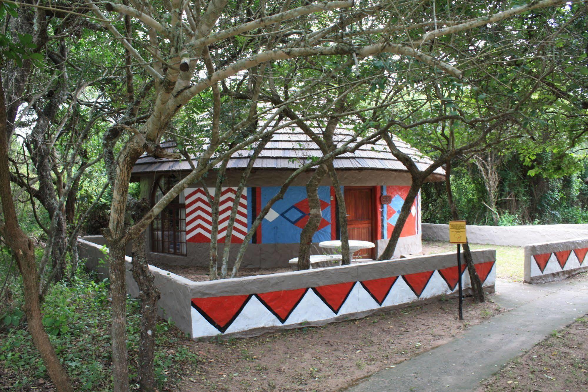 שלושלואי Gooderson Dumazulu Lodge מראה חיצוני תמונה