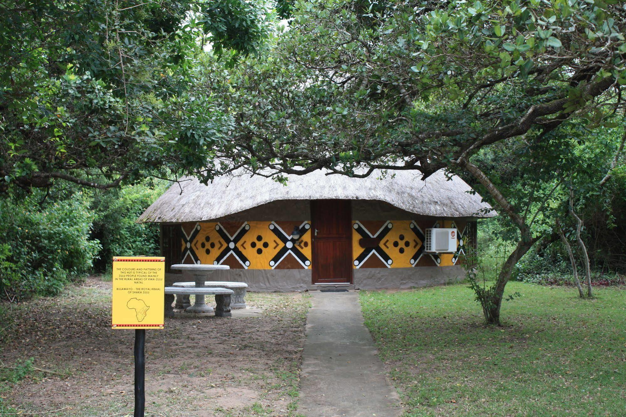 שלושלואי Gooderson Dumazulu Lodge מראה חיצוני תמונה