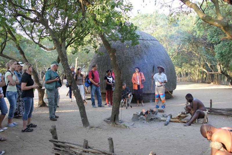 שלושלואי Gooderson Dumazulu Lodge מראה חיצוני תמונה
